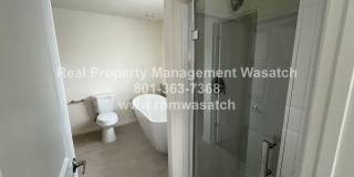 Beautiful Draper Town Home Gallery 11