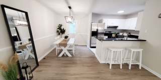 Room in 6 Bedroom Home at Henslowe Dr Gallery 21