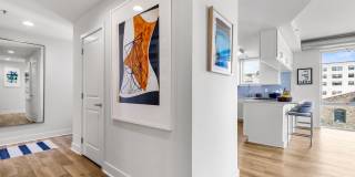 Apex Manayunk Gallery 12