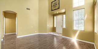 4 Bedroom in a Gated Community with Community Pool & Gym! Gallery 5