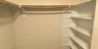 Beautiful 4 bed 2 bath home in White Rock subdivision. Gallery 10