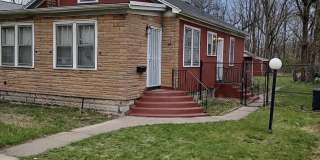373 S Hamilton Street Gallery 1
