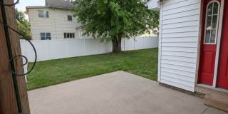 Spacious Davenport Home Near Central Davenport! Gallery 5
