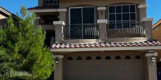 Dual Primary Suites, Heated Pool & Spa in Southwest Las Vegas. SOLAR Panels Gallery 1