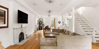 208 WASHINGTON Avenue Gallery 1