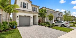 4922 NW 48th Ter Gallery 1