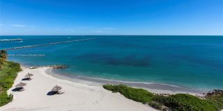 2442 Fisher Island Dr Gallery 50