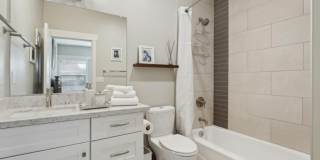 1400 E Bethany Home Road Gallery 7