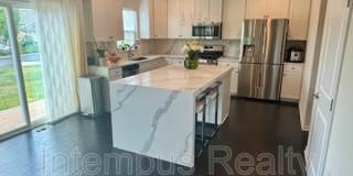 6123 Brandon Dr Gallery 1