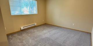 2Bd/2.5Ba Maple Valley Townhouse Gallery 13