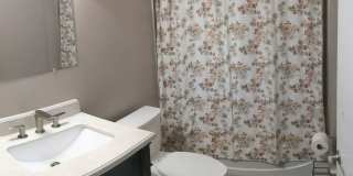 1335 Hill Gallery 12