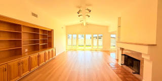 Fantastic Single Story 3 bed - 3 bath with backyard in Malibu - Topanga Beach Area Gallery 5