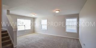 2 Bedroom 2.5 Bath end unit Townhome in West Des Moines with attached garage Gallery 11