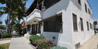 Charming Bluff Heights 1 bed room Gallery 5