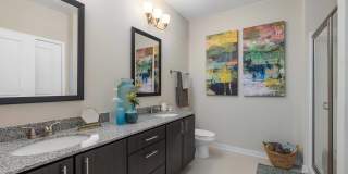Bridgeside Gallery 19