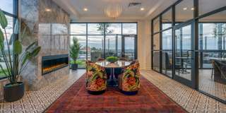 Wayfarer Gallery 26