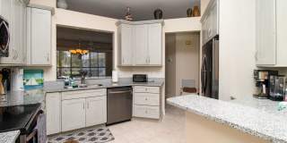 BEACH CLUB***BREAKWATER OF PELICAN BAY***3 BEDS/2.5 BATHS***FURNISHED SEASONAL*** Gallery 47