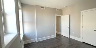 306 W Franklin Gallery 31