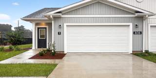 Oak Harbor Village Gallery 1