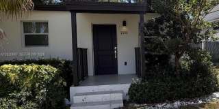 2333 SW 58th Ave Gallery 1