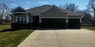 5310 Crystal Dr Gallery 1