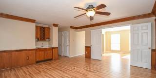 612 Log Hill Court Gallery 8