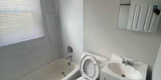 Cozy Two Bedroom! Available Now! Section 8 Welcomed Gallery 13