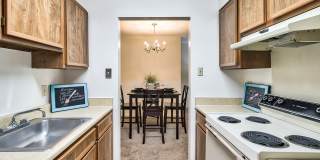 Knollwood Gallery 19