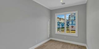 156 W Broadway Gallery 14