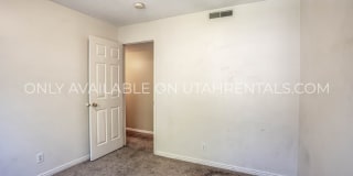 1214 W 1380 N Gallery 15