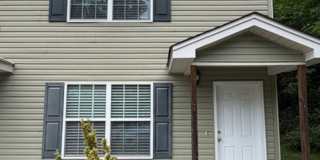 **MOVE IN SPECIAL, 1/2 OFF FIRST MONTHS RENT** 2Bedroom, 1.5 Bath Townhouse Gallery 1