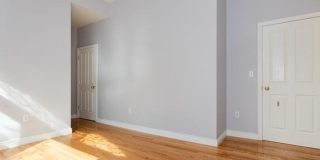 Historic Charm in Back Bay Gallery 7