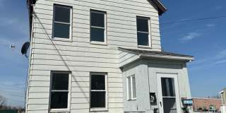 Renovated 3 Bedroom House Gallery 1