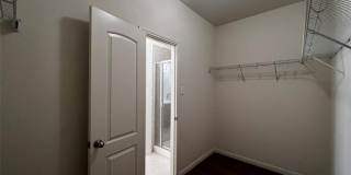 208 Cottonwood Drive Gallery 24