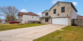 Spacious Two-Story Home in Schertz, TX Gallery 3