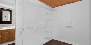 South Rose Hill 4 Bedroom with Entertainment Deck Gallery 21