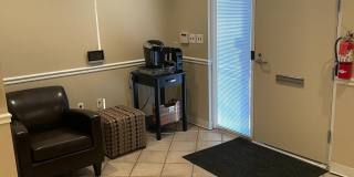 6175 EXECUTIVE Boulevard Gallery 1