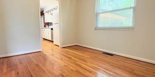 1504 Sunset Lane Gallery 10