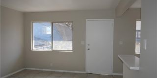 513 E Walnut, Apt. C Street Gallery 3