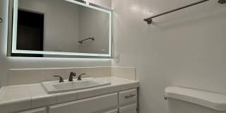 817 S. St. Andrews Pl. Gallery 21