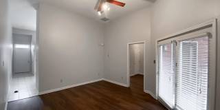 111 E 6th Street Gallery 19