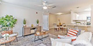 Alexander at Stonecrest Apartments Gallery 18