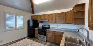 Top Floor of Benicia Duplex Gallery 10