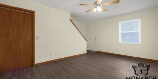 2 Bedroom Spacious Townhouse Gallery 34