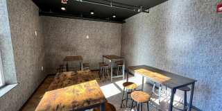 725 W Pratt Gallery 84