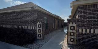 2702 Garfield Avenue Gallery 1