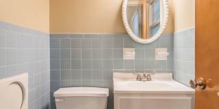 Lovely Large 3 Bedroom 1 1/2  Bath Ranch Style Home Gallery 18