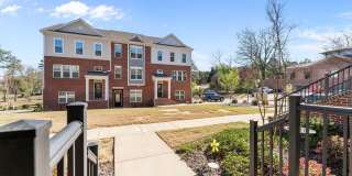 12 Brownstone Lane Gallery 1