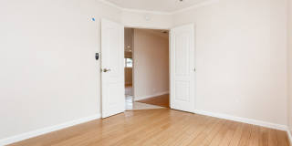Traditional Single Family with Spacious Yard! Gallery 17