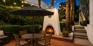 Beautifully Remodel Townhouse with AC & Two Car Garage! Beautifully Remodel Townhouse with AC & Two Car Garage! Gallery 52